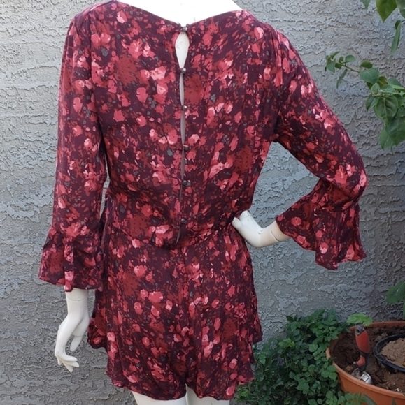 Free People
ROMPER - Picture 5 of 10